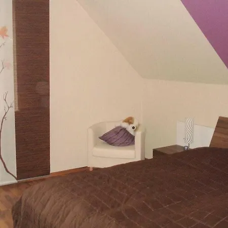 With Chair & Sea Tatil Evi